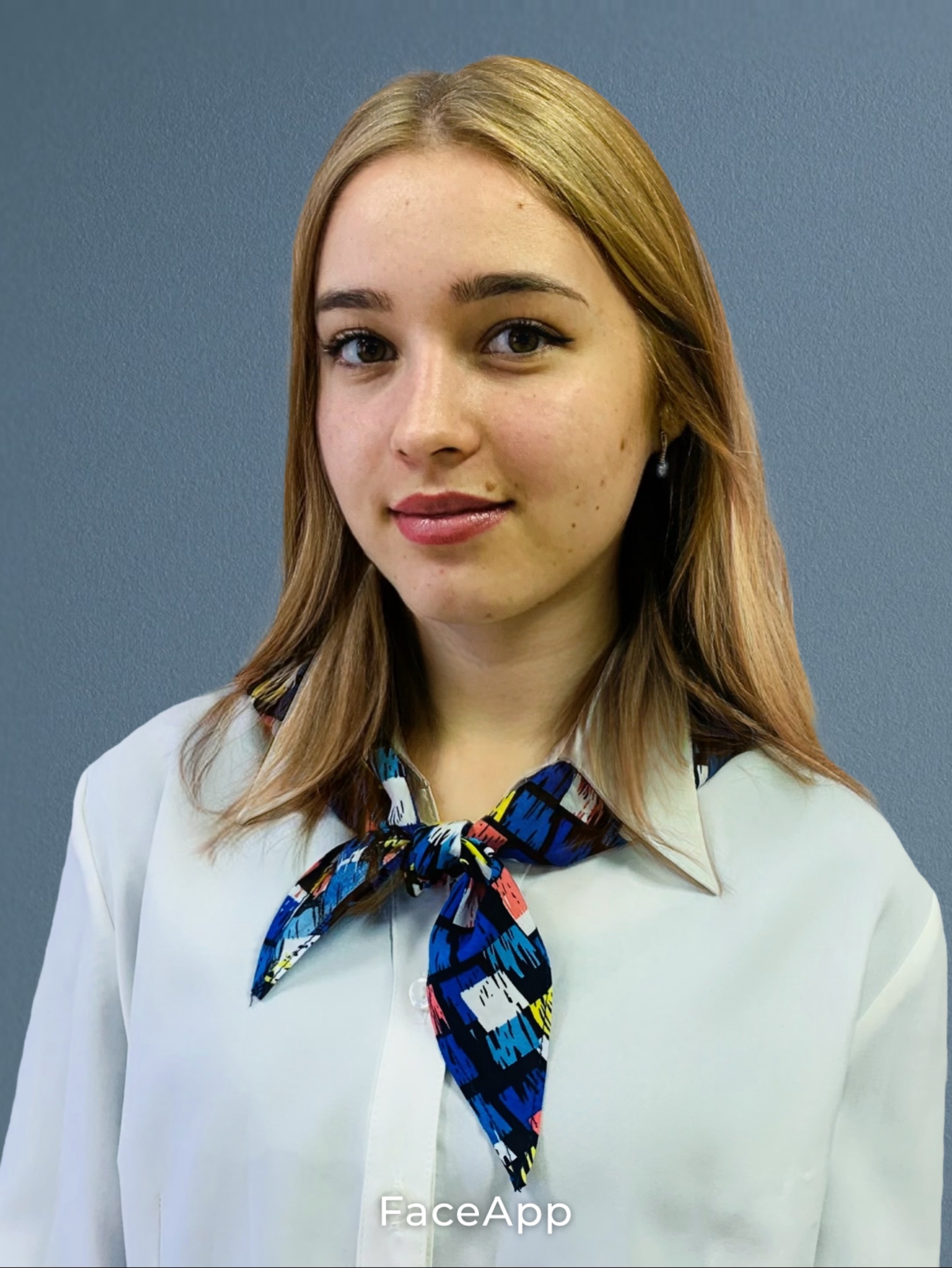 Учитель-логопед Хрипунова Ксения Олеговна.